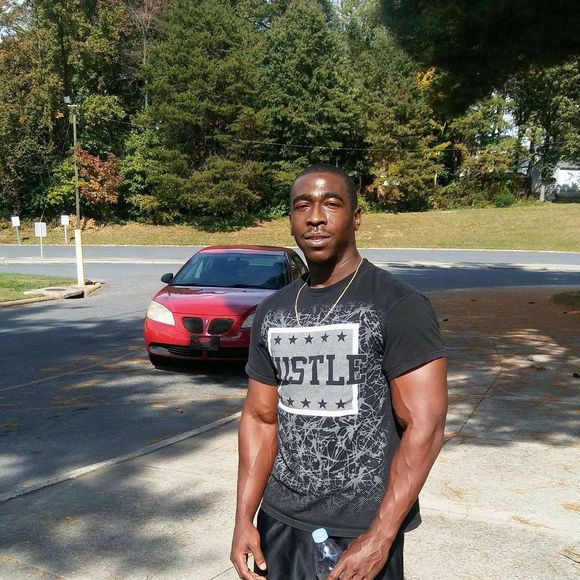 Meet your Posher, Justin - Picture 1 of 1